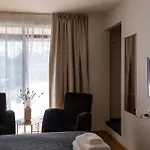 Hof - & سليناكين