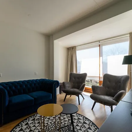 Hotel Hof - & 3*