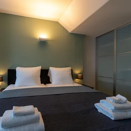 Hotel Hof - &