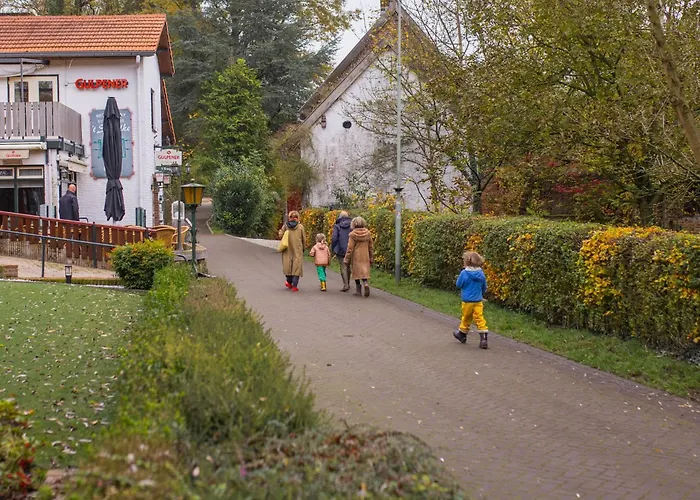 Hof - & ホテル スレナーケン