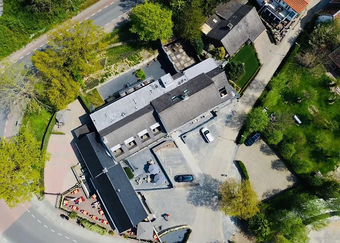 Hof - & 3* Сленакен